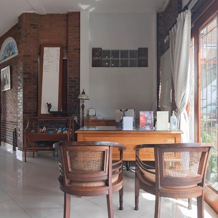 RedDoorz Plus near Dago Pakar Bandung Exterior foto